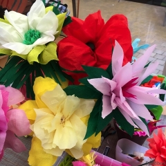 Strandbloemen in crêpe papier Zaterdag 2 mei 2026